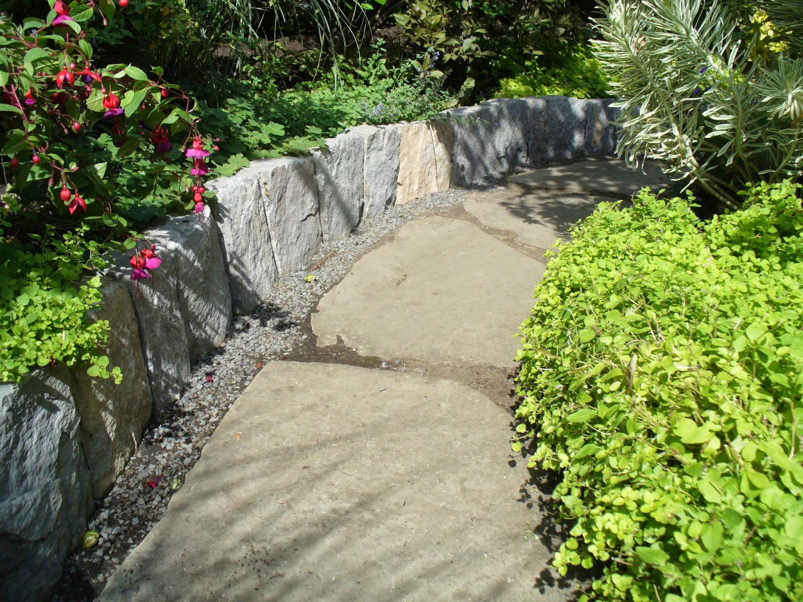 Random Acts of Gardening: Finishing Touches in the Garden