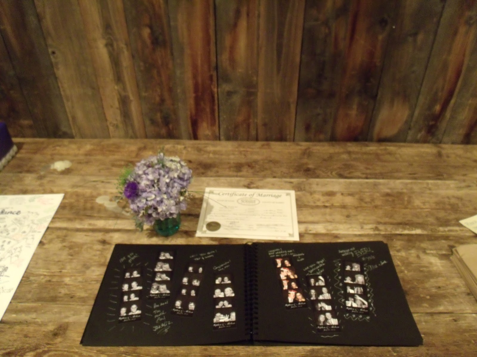 CatchPhotoBooths 10 Tips for an Amazing Photo Booth Scrapbook