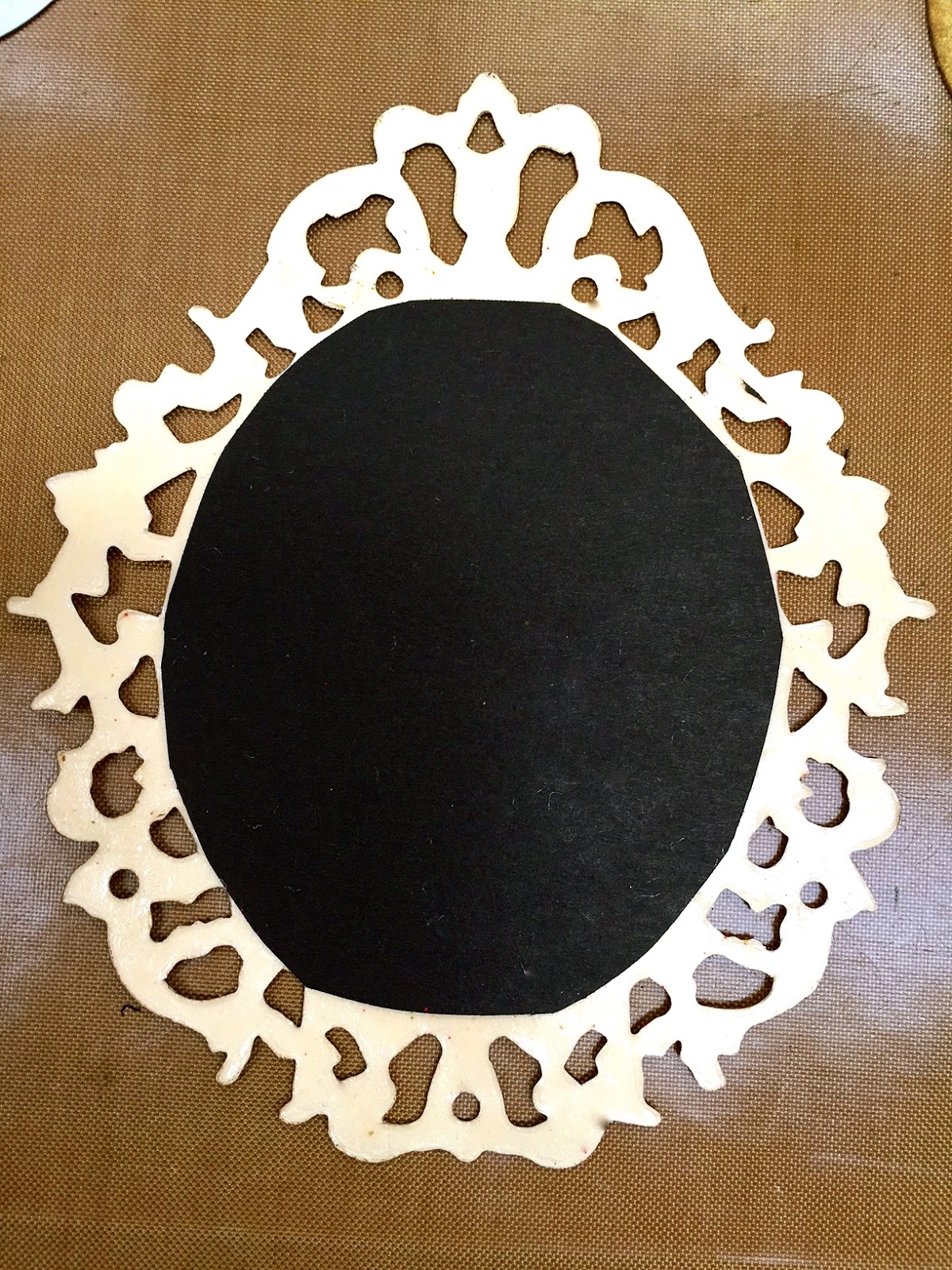 Studio 490 ornate frame hanging ornament...