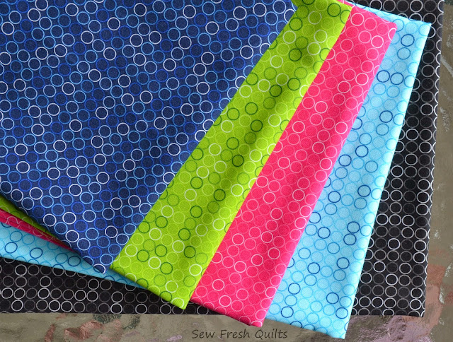Sew Fresh Quilts: Sunday Stash - Sew Sisters Style!