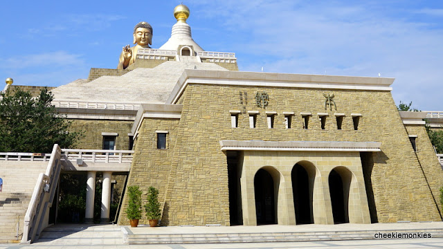 9 Year Old Kid Who Kept Getting In Trouble For Doodling In Class