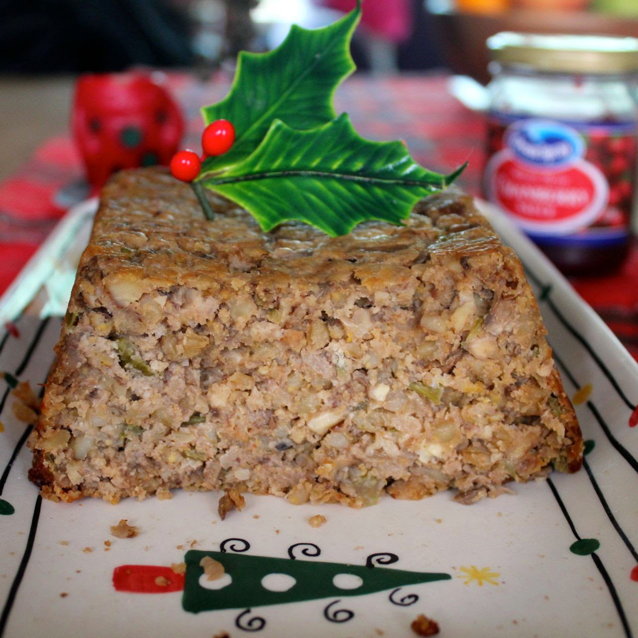 Green Gourmet Giraffe Christmas in July smoky cheese and barley nut roast