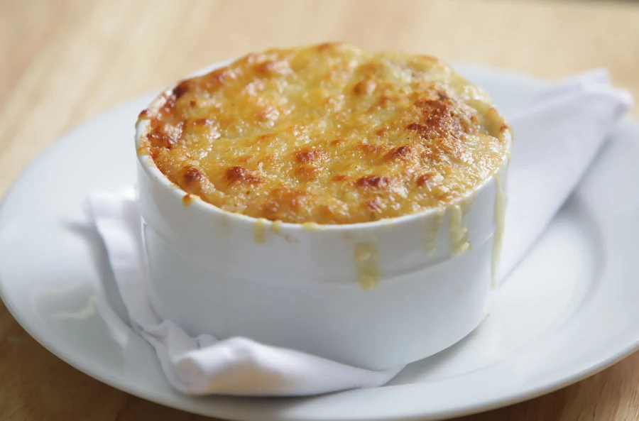 Capital Cooking with Lauren DeSantis: Eat with Your Eyes: Soupe A L'Oignon