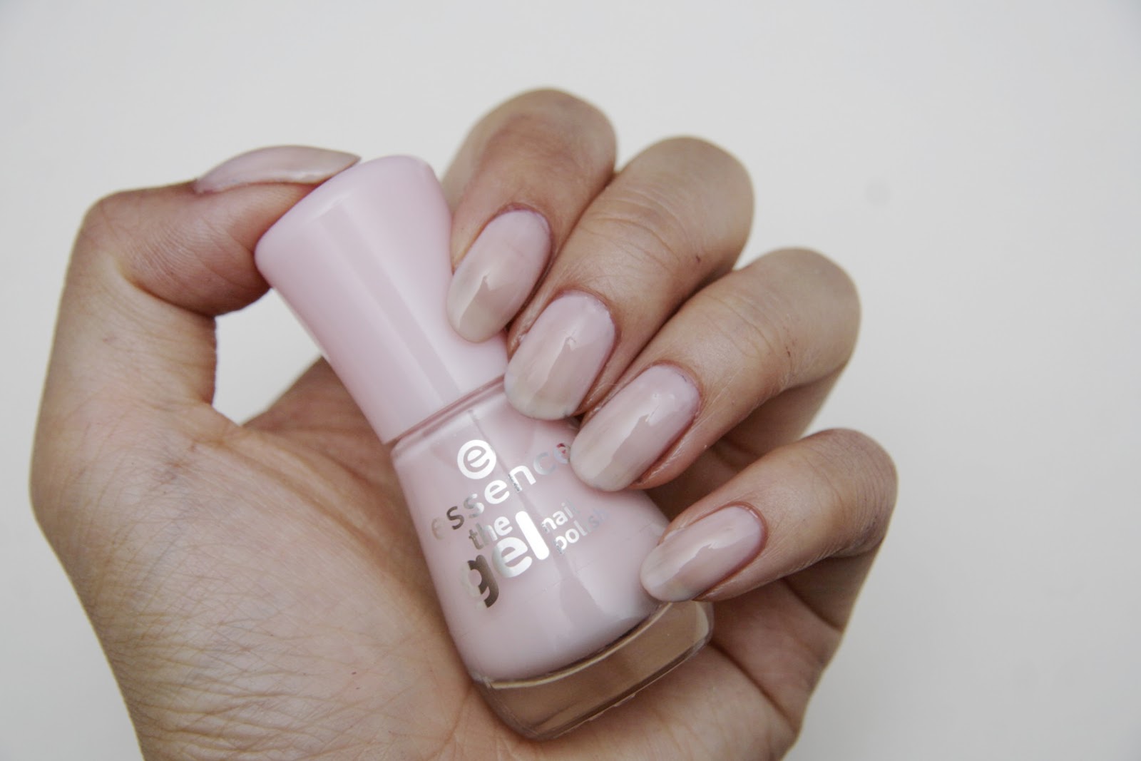 fun size beauty Essence The Gel Nail Polish + Base Coat + Top Coat