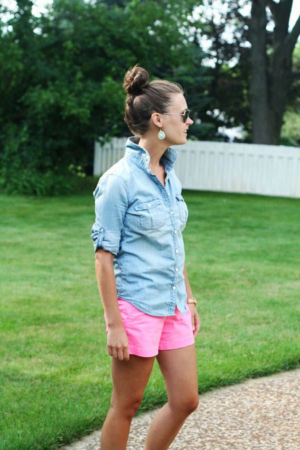 hot pink shorts outfit