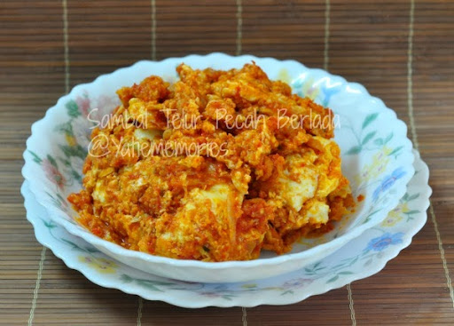 Sambal Telur Pecah Berlada By Sinar Kehidupanku