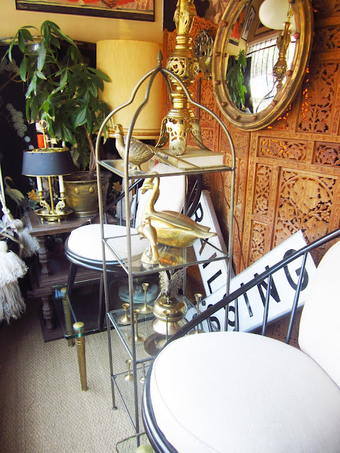  vintage etagere