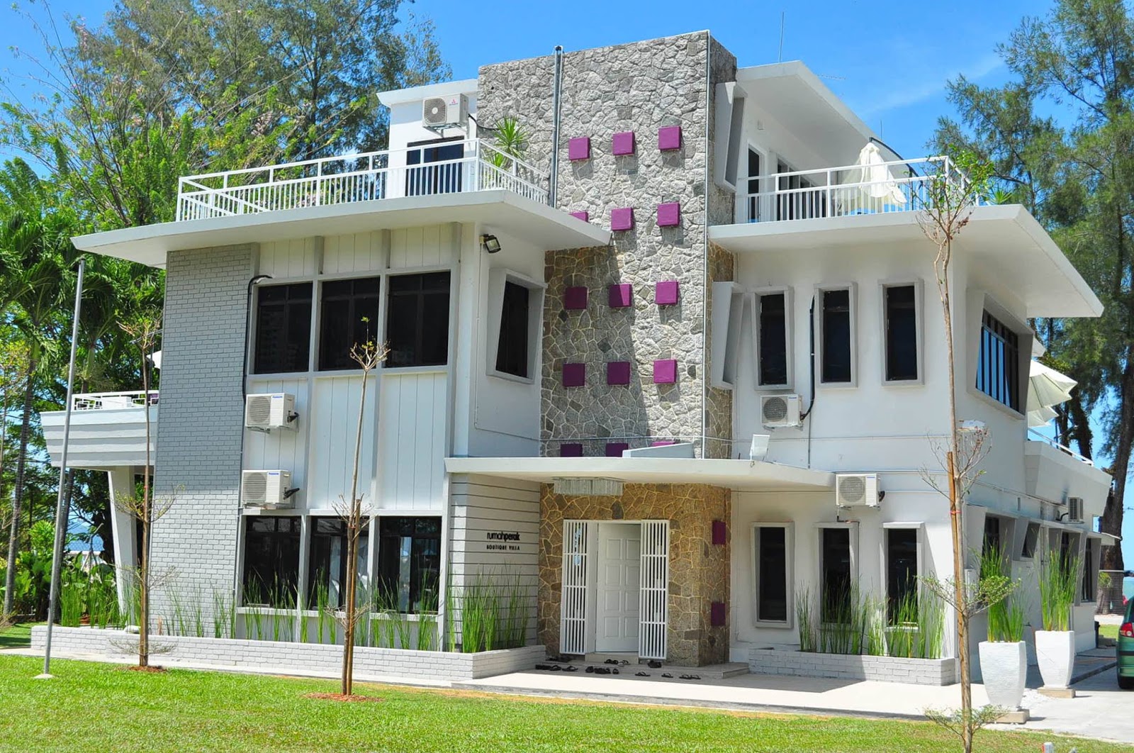 Sweet Rose RUMAH PERAK BOUTIQUE VILLA @ BATU FERINGGHI, PULAU PINANG