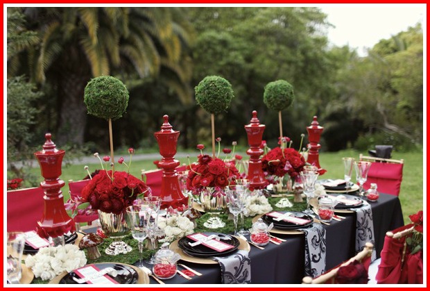 Yvonne Byatt S Family Fun Alice In Wonderland Queen Of Hearts Party