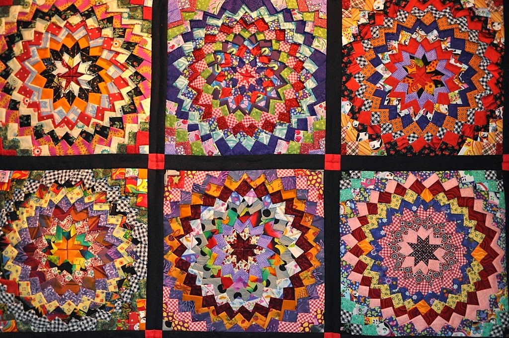 Selvage Blog Pine Burr Quilt from The Netherlands