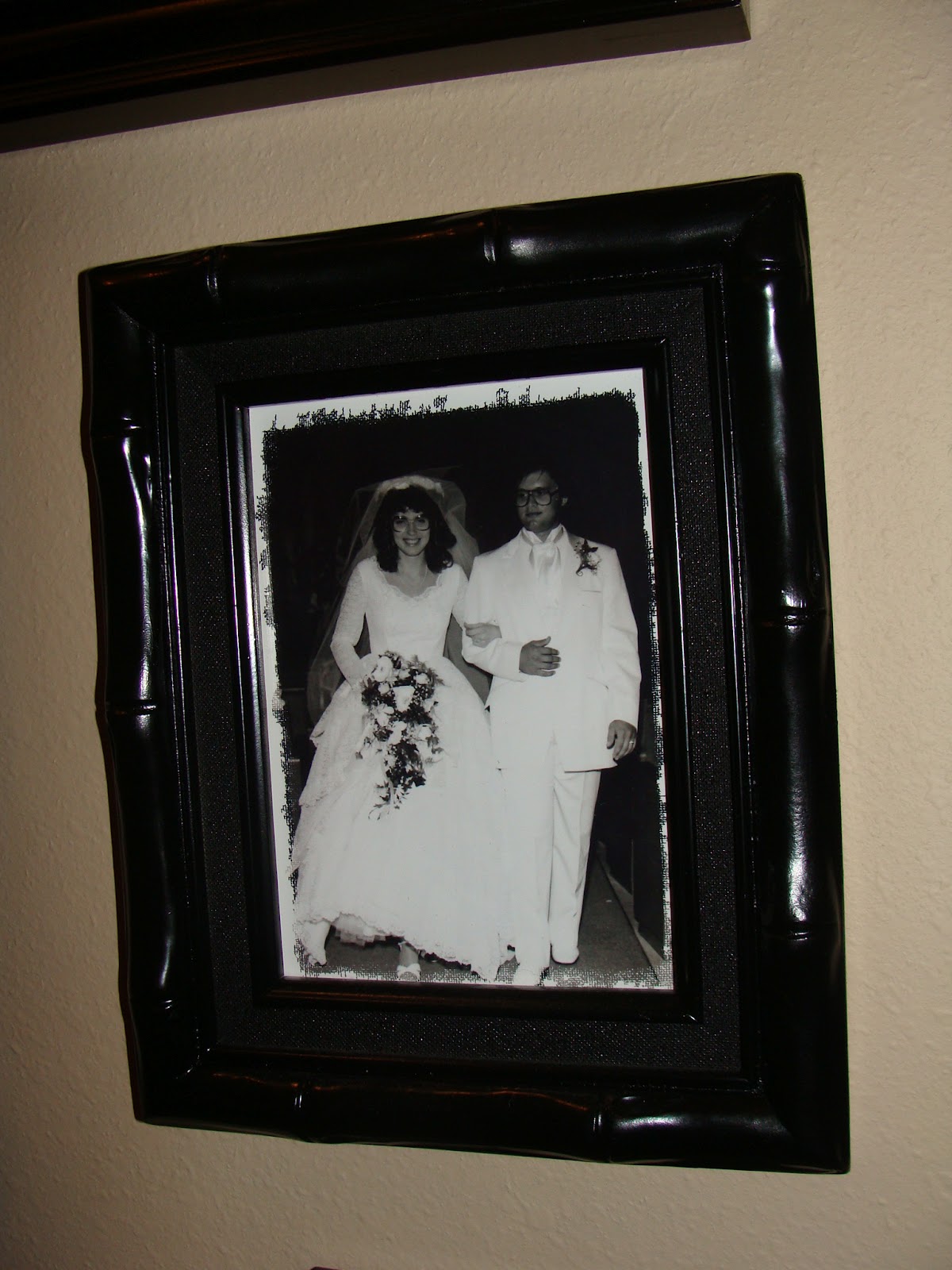 Crafty in Crosby: Black & White Photo Wall