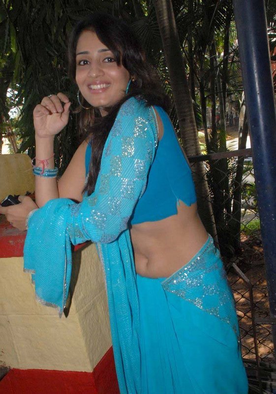 Nikita Thukral full backless blue saree navel low waist show at recent even...