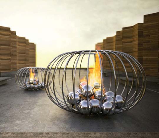 Home And Garden : Outdoor Fireplace