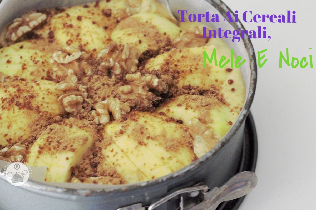 Infornare a 180° per 1 ora a forno statico. Dopo 40 minuti abbassare la