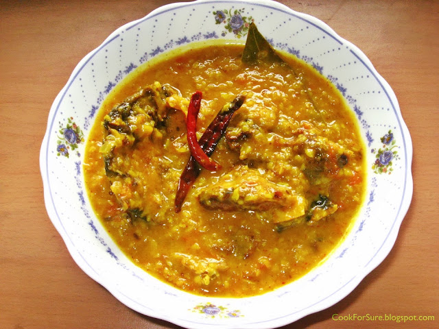 Moong Dal with Fish Head