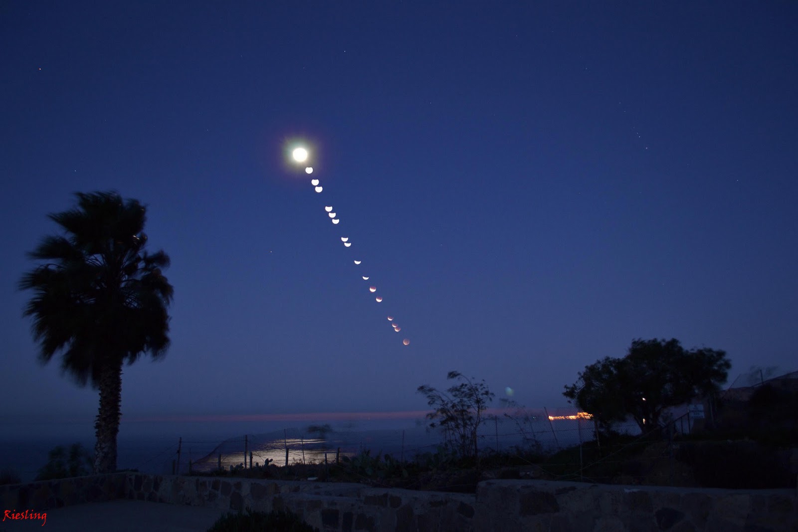 STELLEAR: Último eclipse lunar del 2011