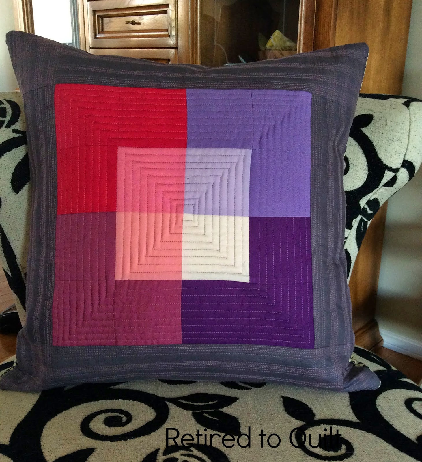 she can quilt Canvas pattern give away, and sale ends tomorrow