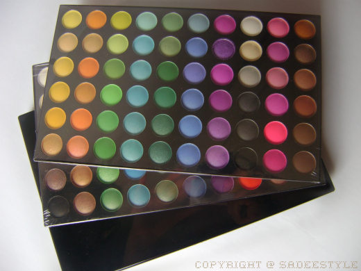 120 Color Eyeshadow palette version #2 Artist FAV + 12 pcs Black Brush Set