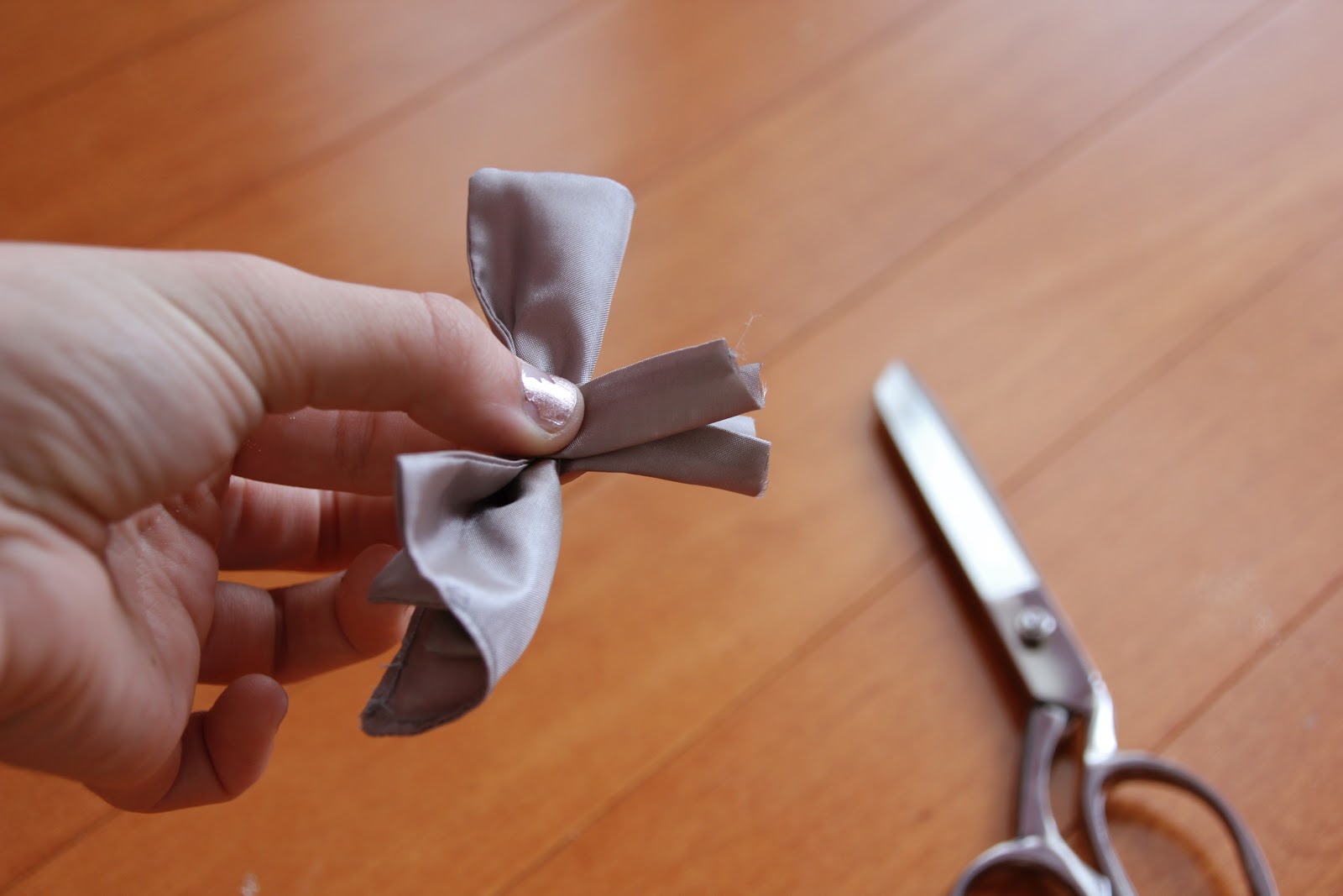 Glitter Bow Tie Flats a tutorial Sweet Verbena