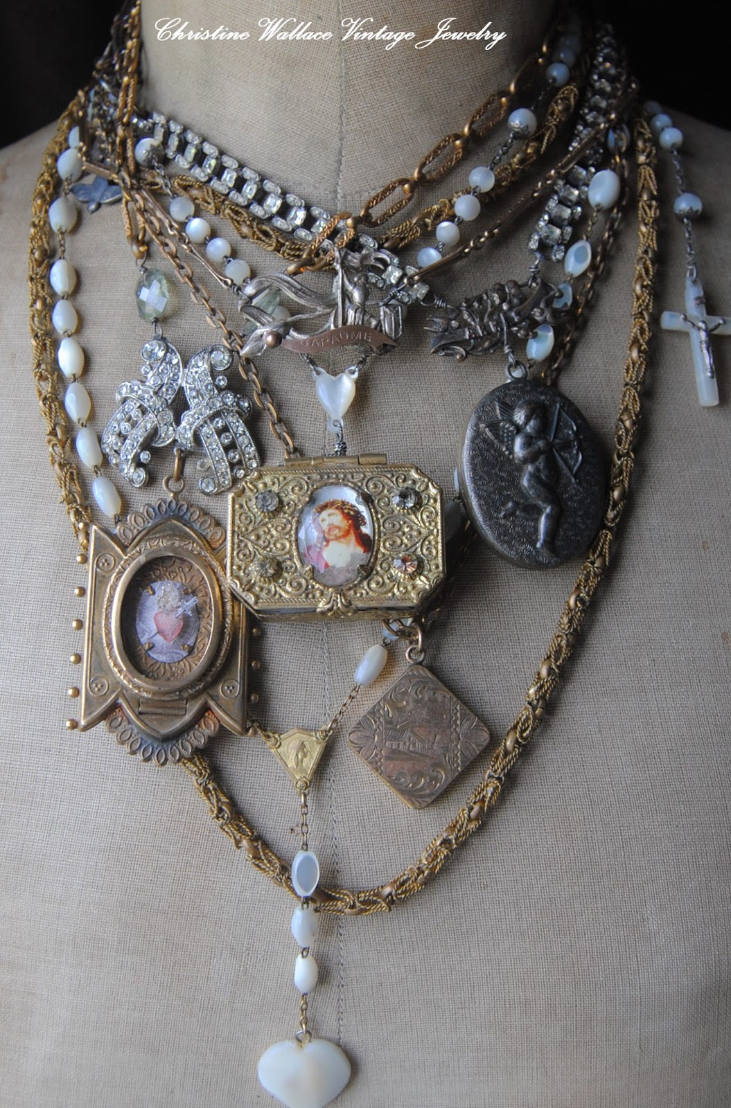 Christine Wallace... "Honoring Life Through Jewelry": Lockets, Lockets
