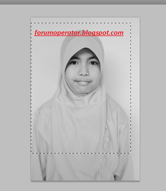 Cara Mudah Membuat Foto Hitam Putih Untuk Ijazah