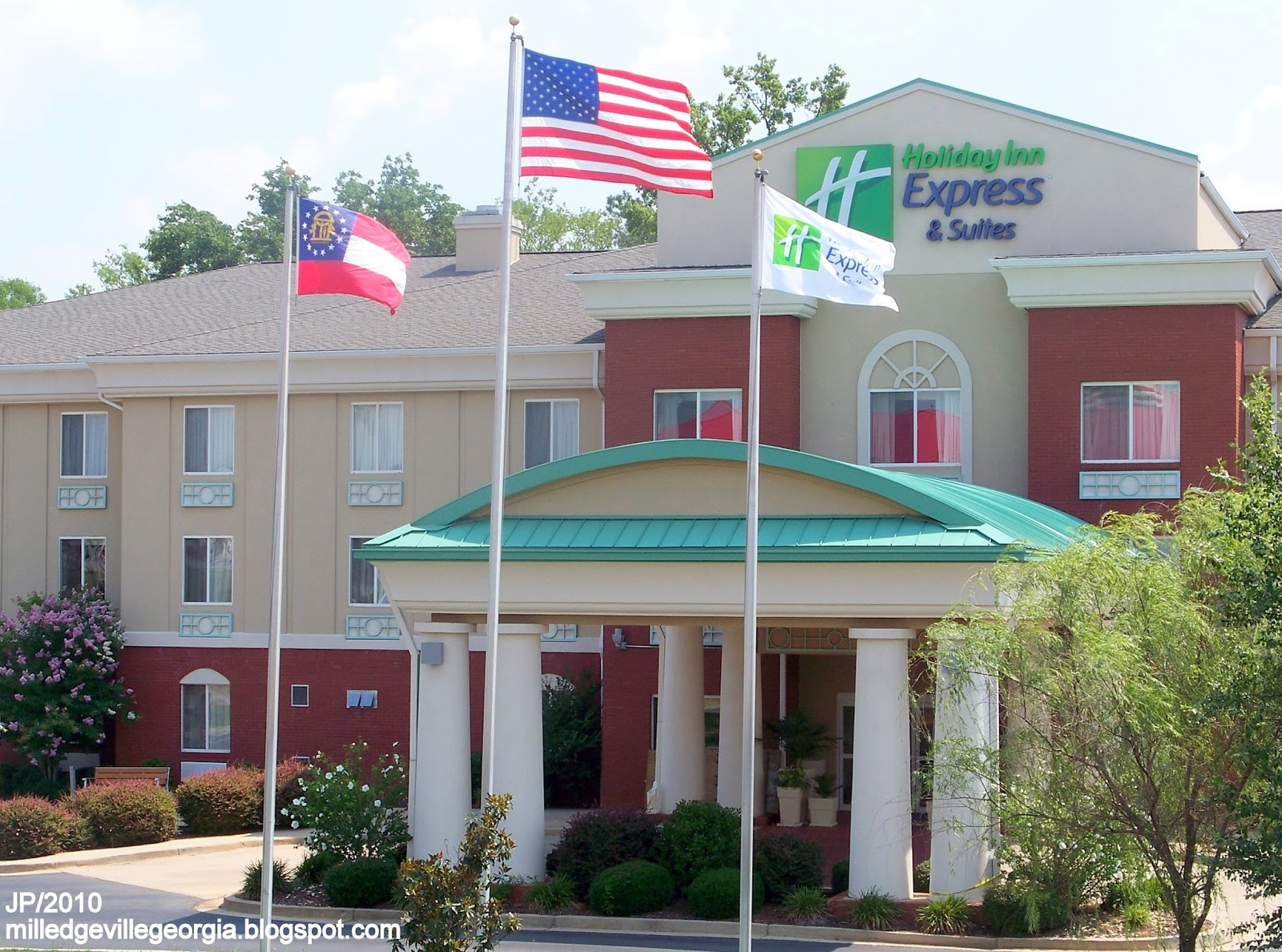 MILLEDGEVILLE GCSU GMC College Restaurant Menu Attorney Bank Hospital Church Baldwin