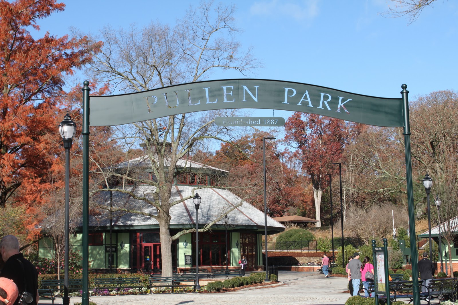Pullen Park & Amusements - A Guide for Parents in the Triangle Region