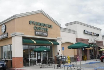 retail-shopping-centers-Panera-Bread-Starbucks