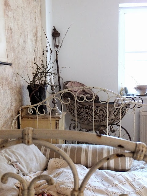 princessgreeneye: im Schlafzimmer einiges Neues...............