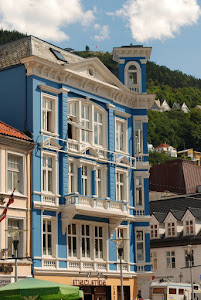 (13) - Blauw in Bergen