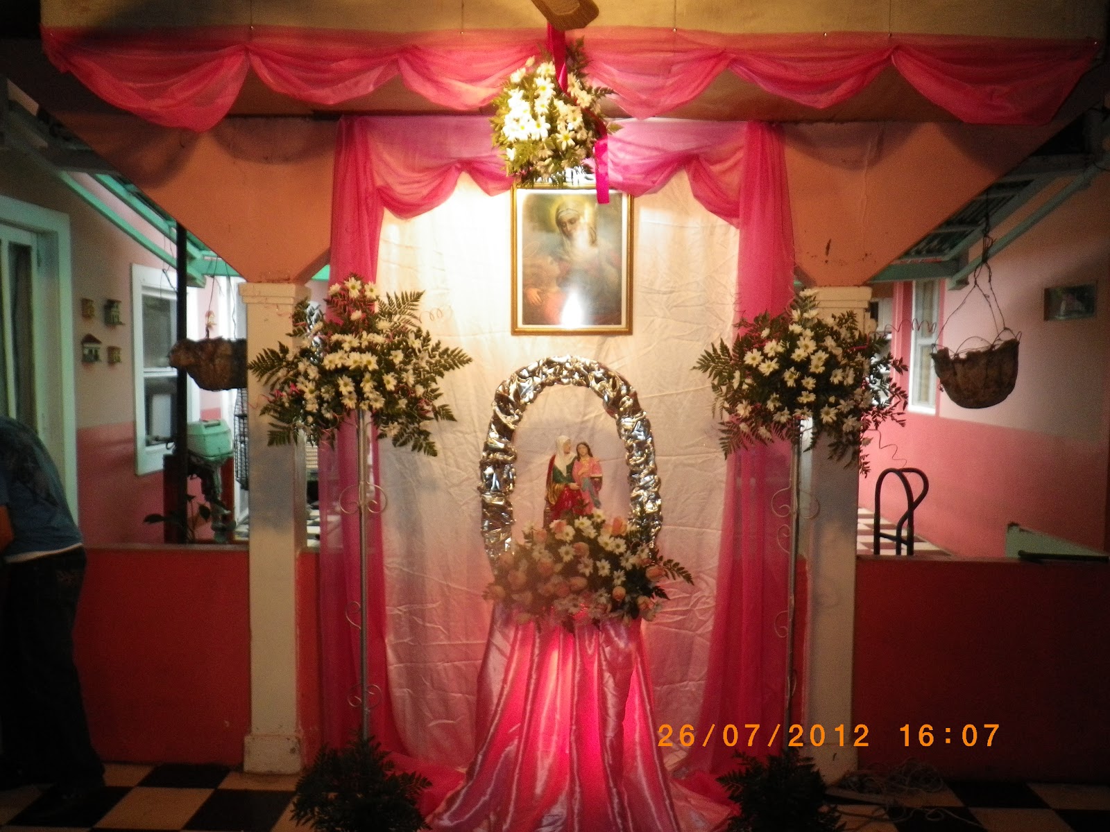 Decoracion De Altar De Virgen De Urkupi?a ~ tipo de altares (Rezos, Nueve dias, Peregrinaciones) Decoracion de Decoracion De Altar De Virgen De Urkupi?a ~ tipo de altares (Rezos, Nueve dias, Peregrinaciones) Decoracion de