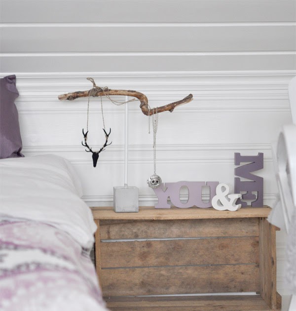 Dormitorio Blanco, Gris y Púrpura : Deco-Inspiracion.com