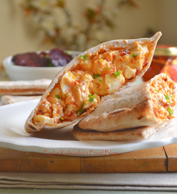 "Peppery" Egg Pita Pocket