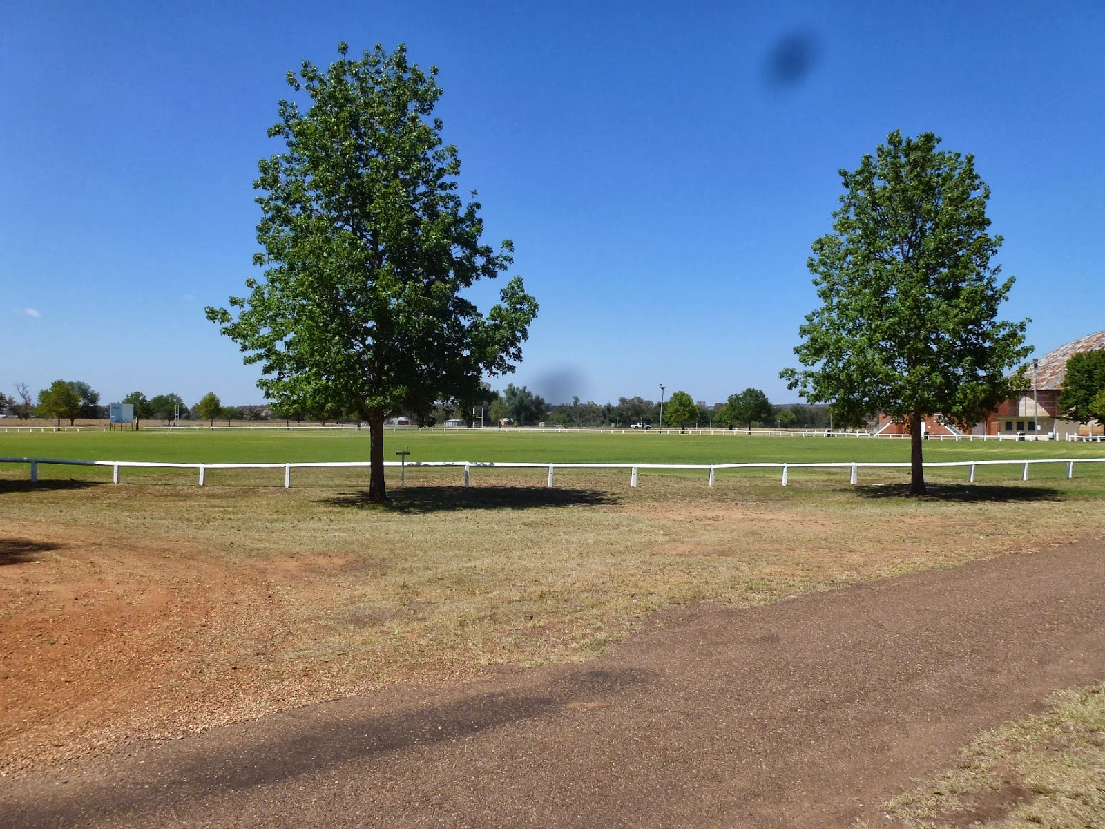 Our Aussie off grid heaven Been away to Binnaway