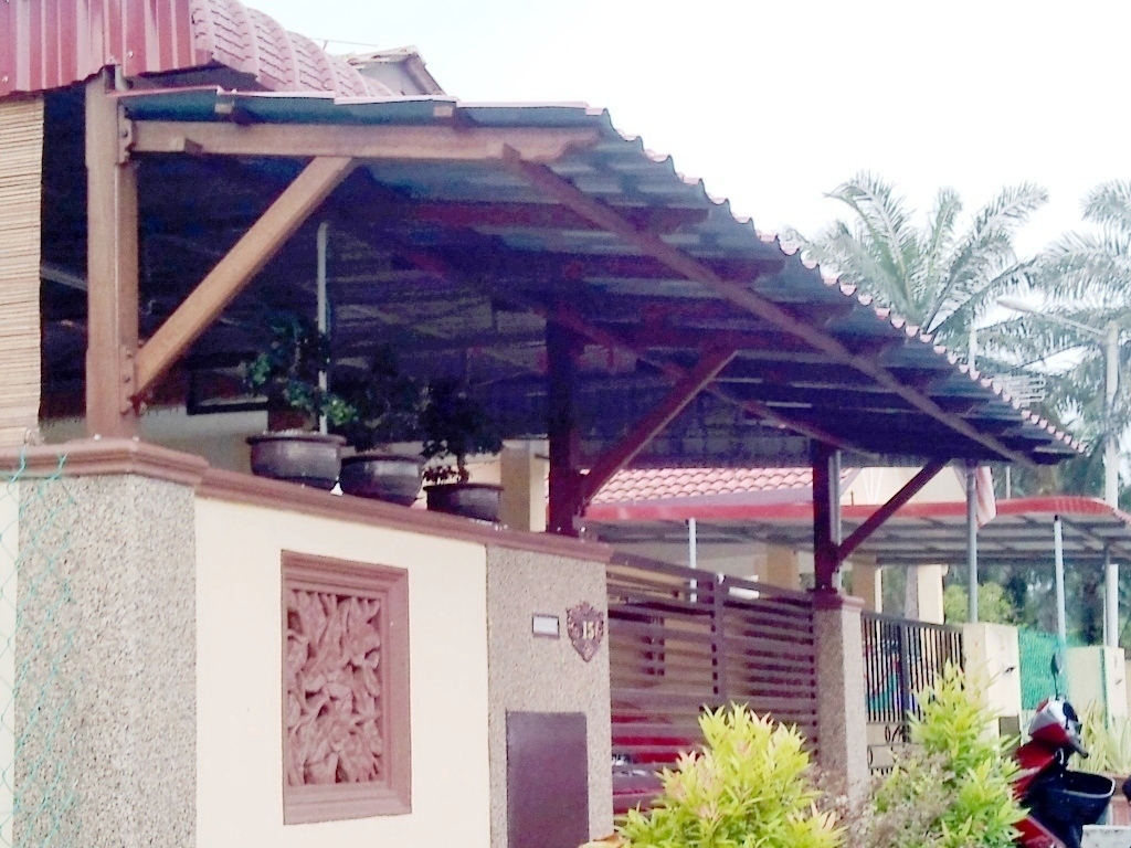 Bettah Woodworks Awning kayu