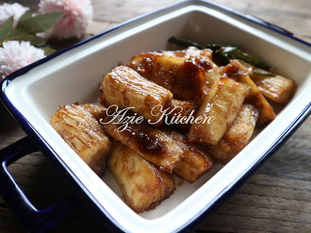 Azie Kitchen