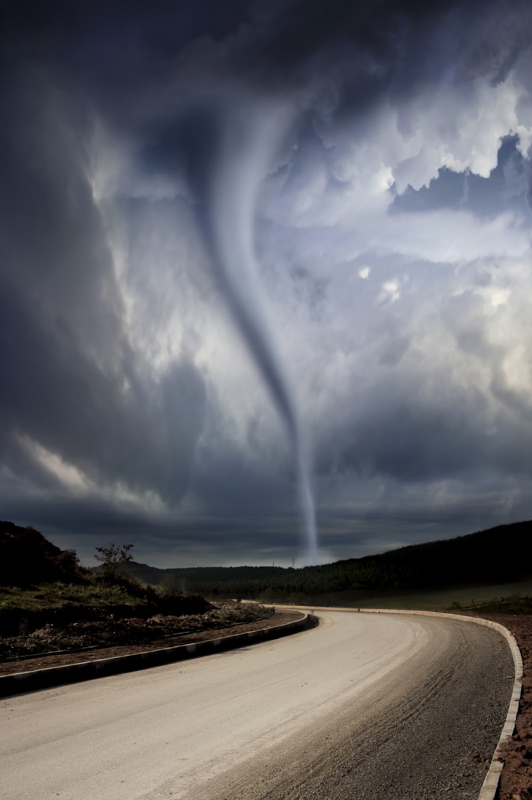 Fall Tornadoes Threaten Several U.S. States EHS Works