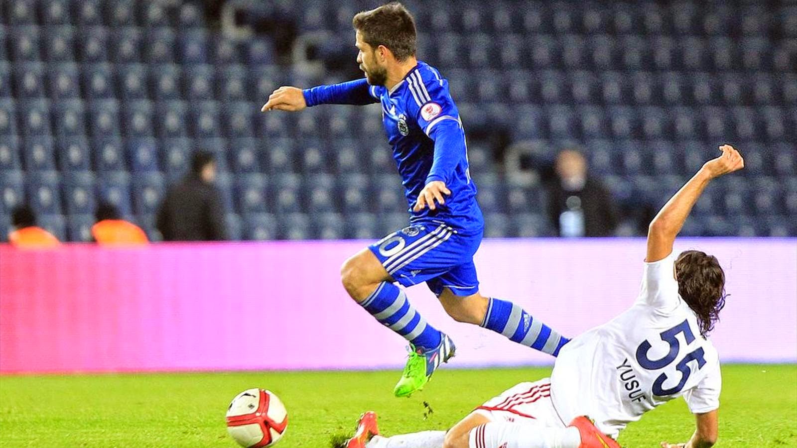 Turkey: Fenerbahce vs Istanbul Basaksehir 03 Dec. 2014 « The New Ball