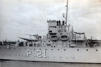 King Caso osni en Argentina 1960: Cuando la marina Argentina hunde 2 objetos submarino no identificados en los años 60