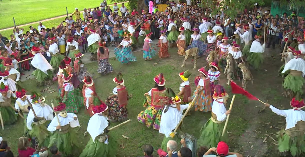 La Danza Maya del Dios Pochó/ The Maya Dance of the God Pochó