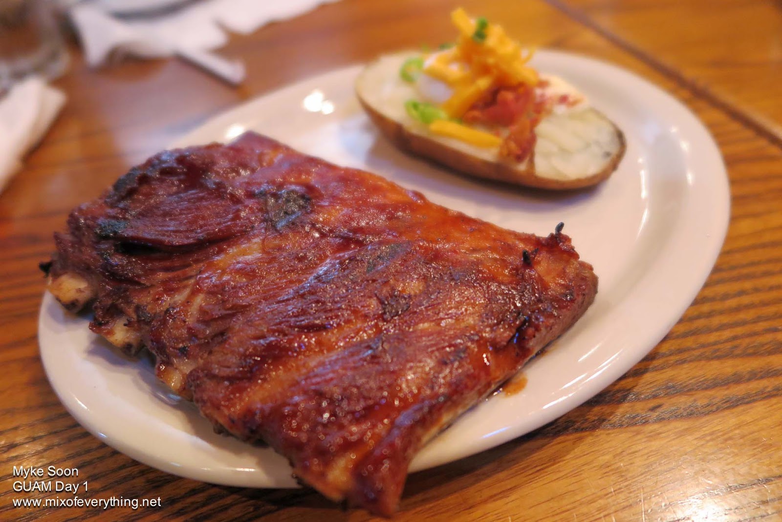 [Food] GUAM. Lone Star Steakhouse Hello! to my blog!