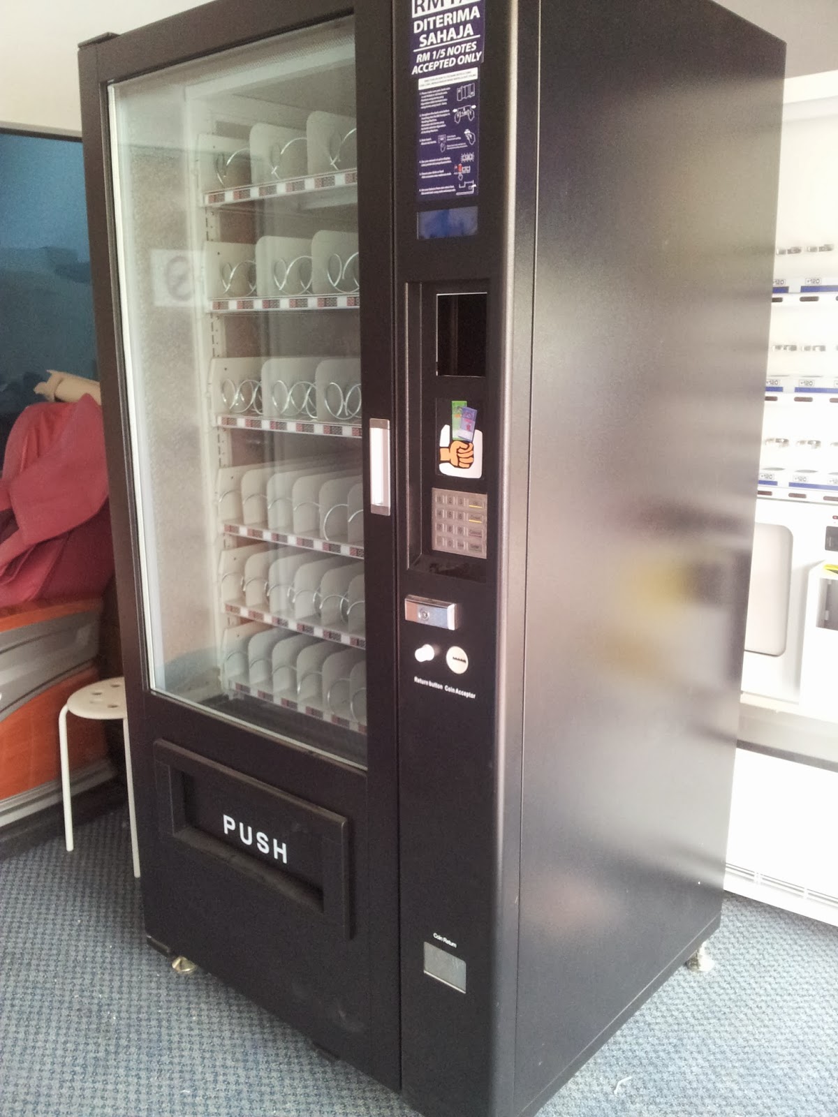 snack vending machine