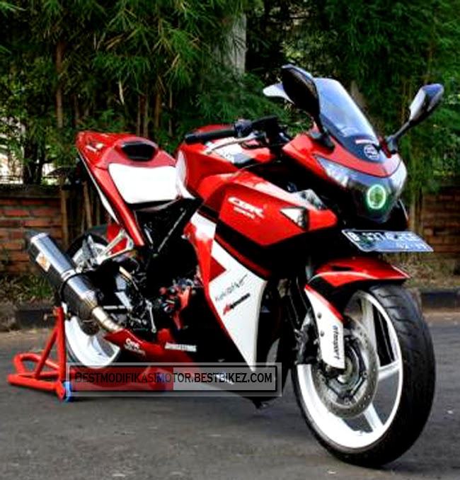 Foto Modifikasi Honda CBR 250 R Terbaru Foto Modifikasi Honda CBR 250 R Terbaru