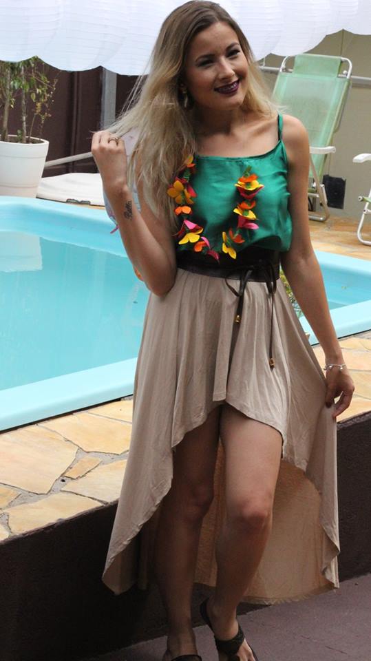 Ally Arruda | Moda, beleza, casa, decoração, comportamento e muito mais!: MEU LOOK | FESTA HAVAIANA DAS BLOGUEIRAS