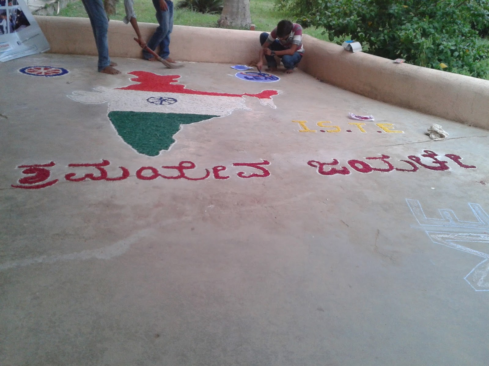 Davangere LEADer Inspires Patriotism in her College LEAD
