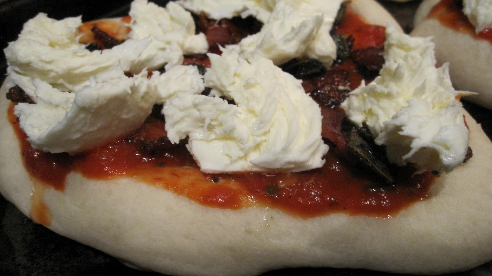 Red Deer Foodie Bacon & Sage Mini Pizzas