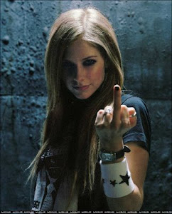 Haters e pessoas que odeiam e não gostam da Avril Lavigne não são bem vindas aqui