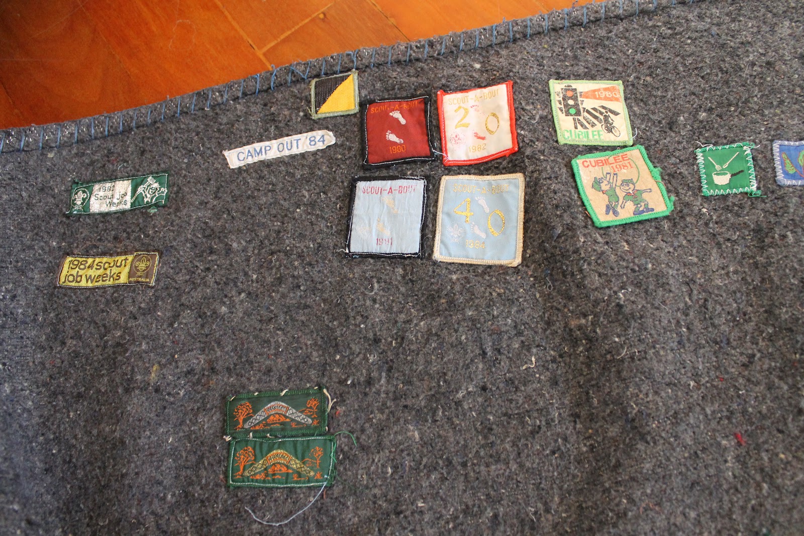 meggipeg Boy bedroom makeover Scout blanket with binding. A tutorial