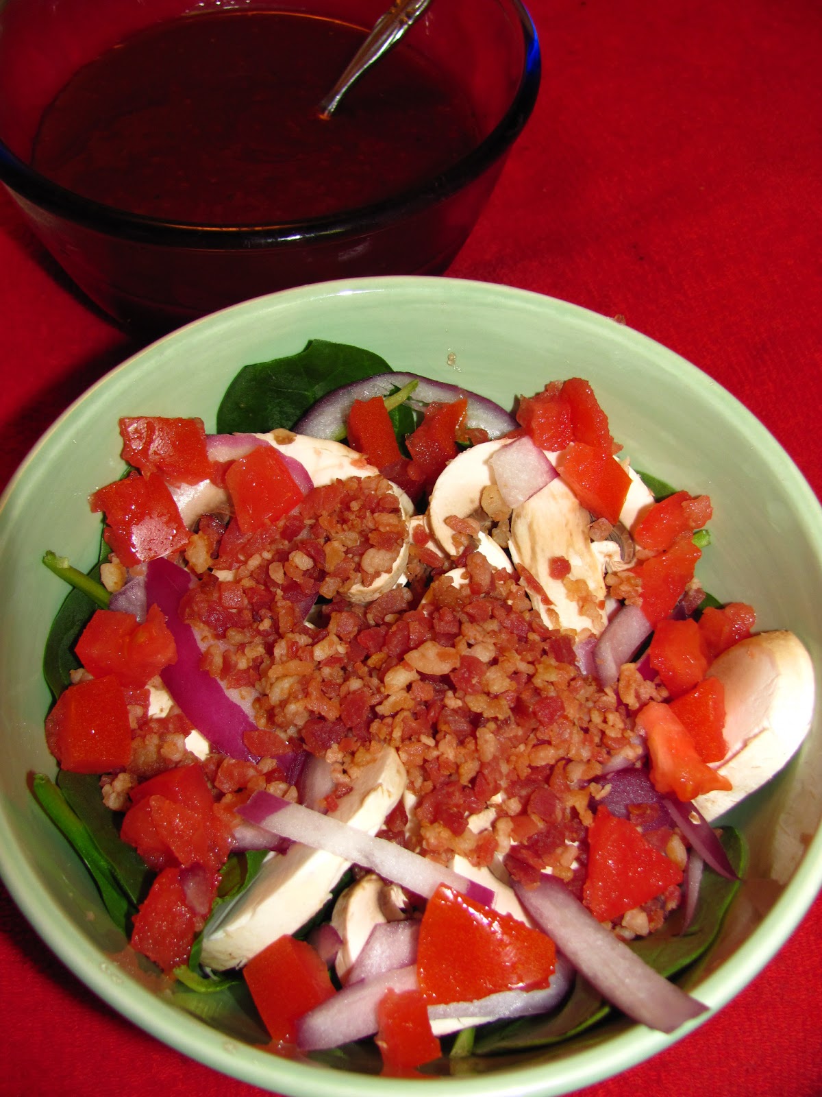 For the Love of Food The Melting Pot's Spinach Mushroom Salad with