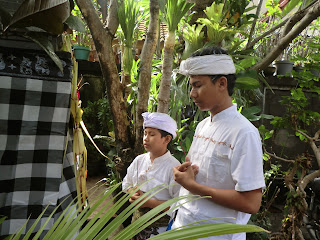 santidiwyarthi: Aku tidak menerima yang kuinginkan, namun kuterima